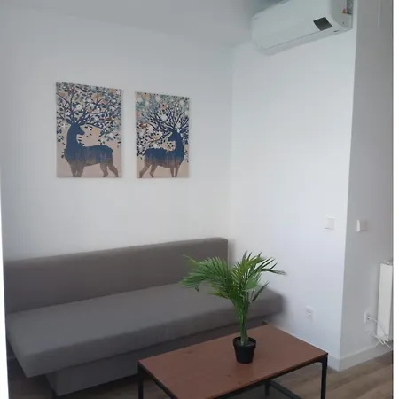 Francos Rodriguez2 Apartments Madrid Exterior photo